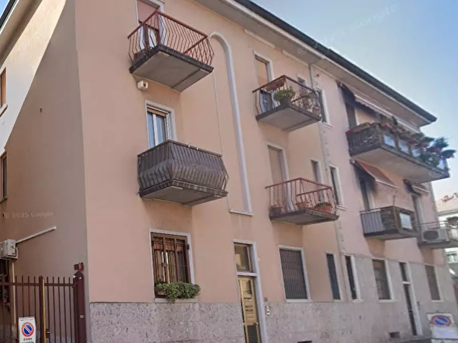 Immagine 3 di Appartamento in vendita  in Via Cadorna a Sesto San Giovanni