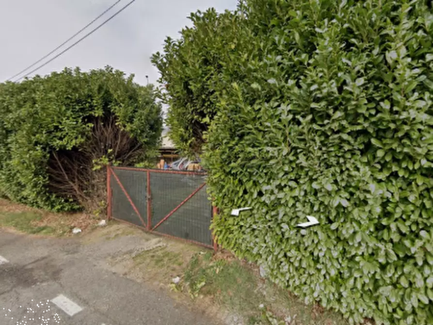 Immagine 1 di Terreno agricolo in vendita  in Via Orsini a Cesano Maderno