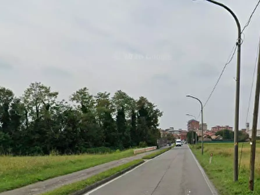 Immagine 9 di Garage in vendita  in  Via Santuario  a Ornago