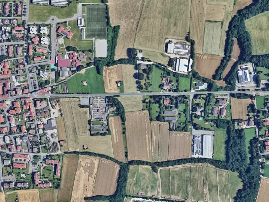 Immagine 1 di Garage in vendita  in  Via Santuario  a Ornago