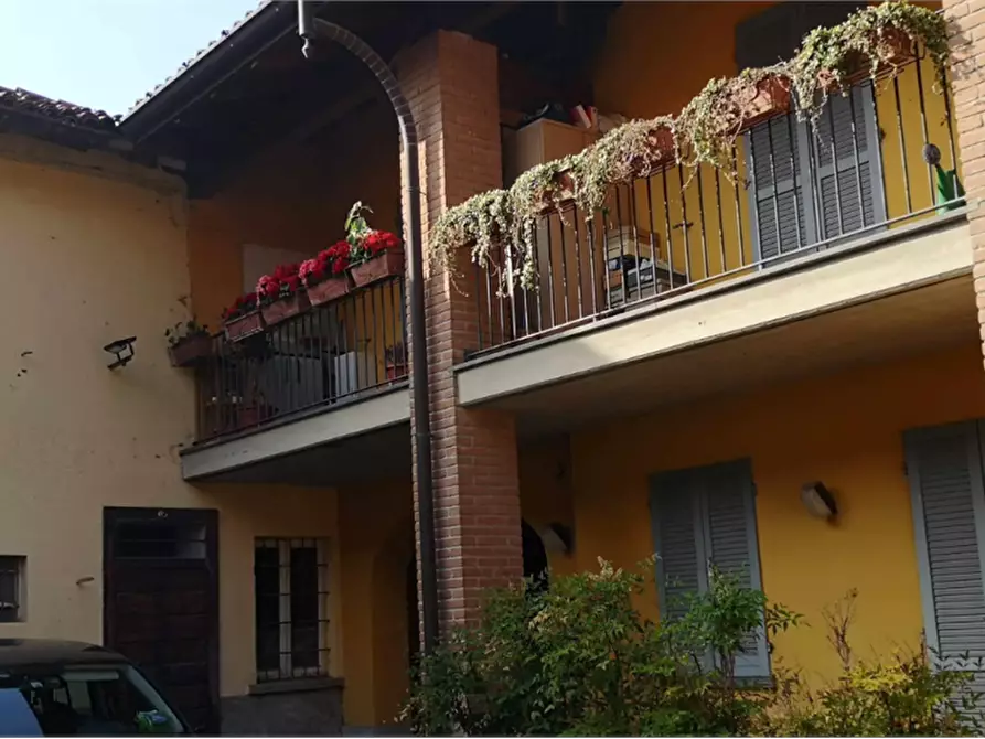 Immagine 1 di Appartamento in vendita  in Via Abate D'Adda a Arcore