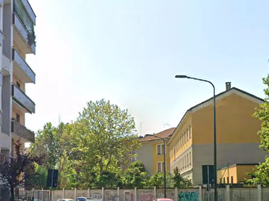 Immagine 7 di Posto auto in vendita  in Via Molinazzo a Milano