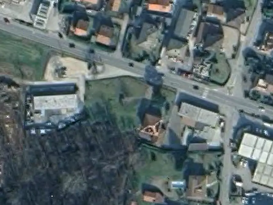 Immagine 6 di Garage in vendita  in Via delle Acquette a Cuveglio