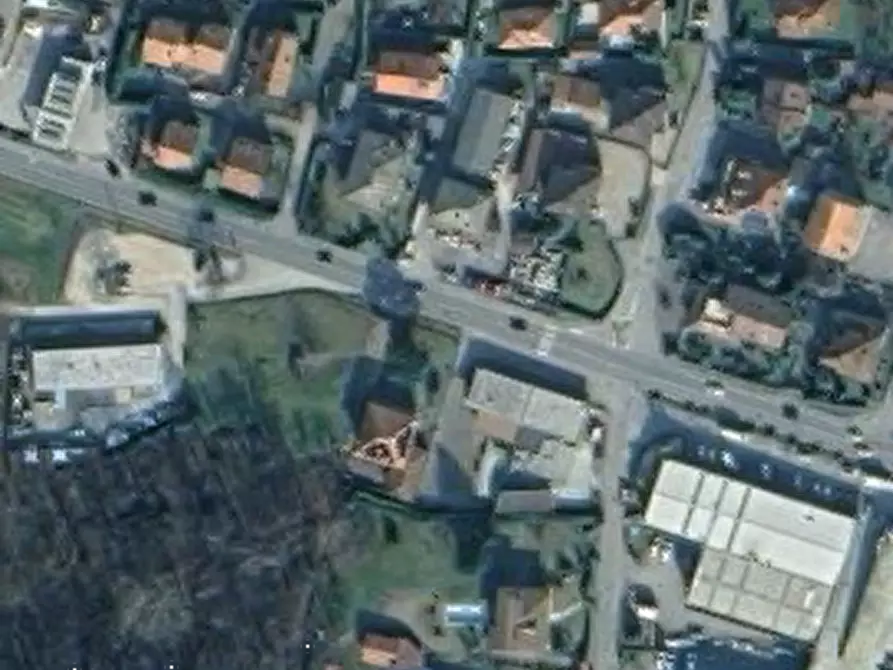 Immagine 7 di Laboratorio in vendita  in Via delle Acquette a Cuveglio