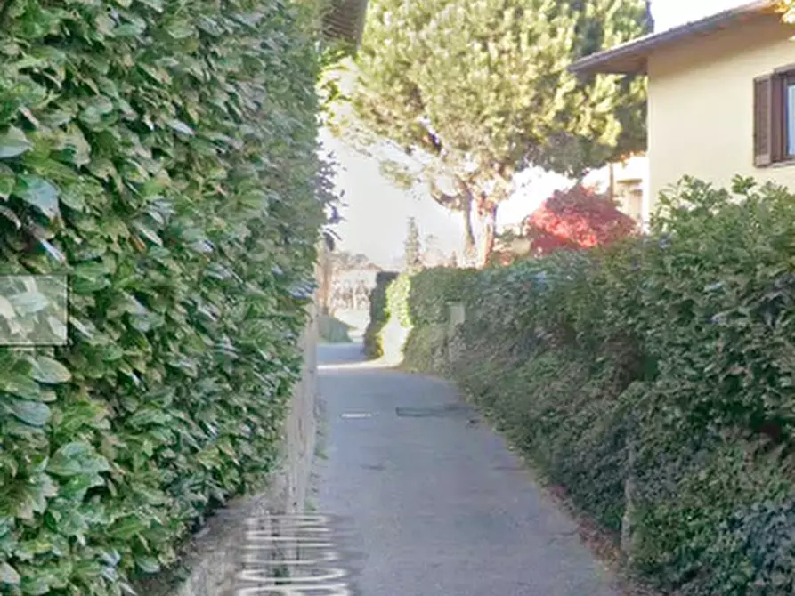 Immagine 23 di Villa in vendita  in Via Campaccino a Angera