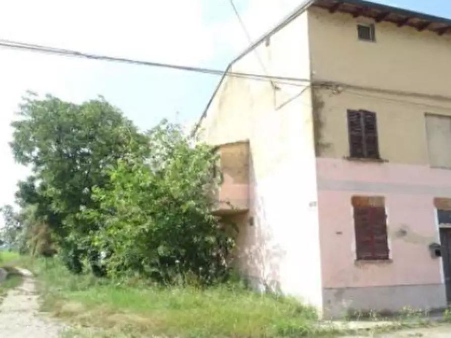 Immagine 2 di Casa indipendente in vendita  in Via Villa Biscossi a Galliavola
