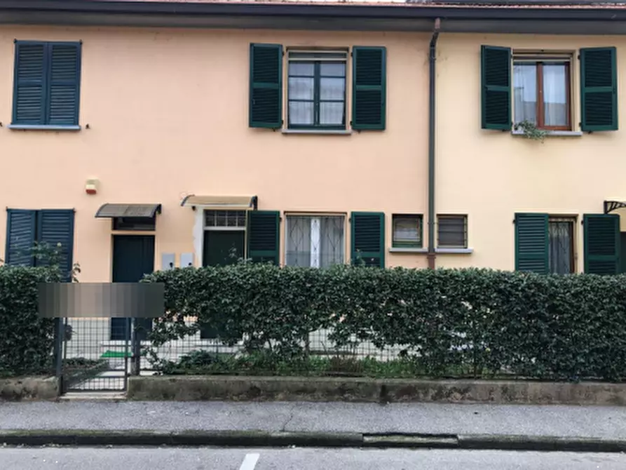 Immagine 2 di Appartamento in vendita  in Via Trento Trieste a Livraga