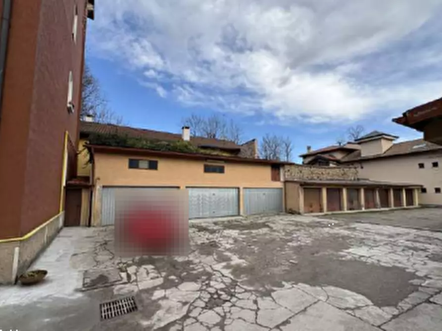 Immagine 5 di Appartamento in vendita  in Via Vittorio Emanuele II a Usmate Velate