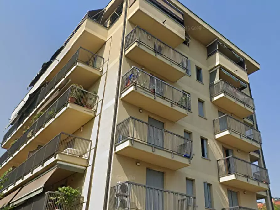 Immagine 2 di Appartamento in vendita  in Via Lucera a Milano