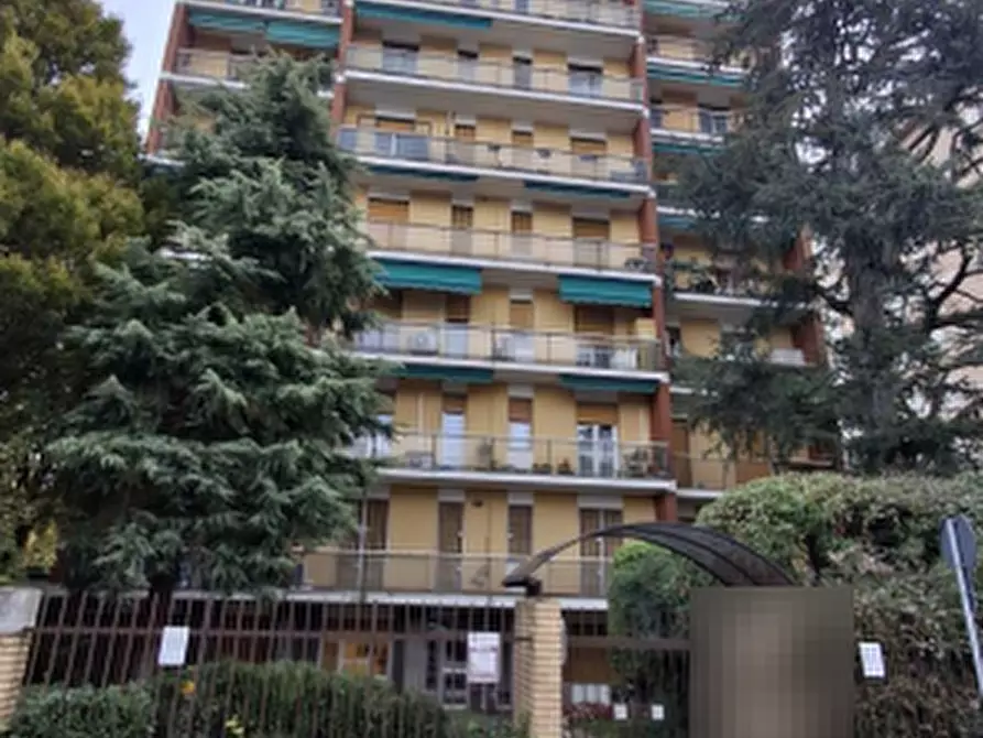 Immagine 4 di Appartamento in vendita  in Via Francesco Baracca a Desio