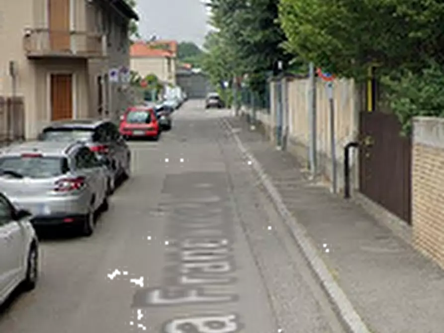 Immagine 8 di Appartamento in vendita  in Via Francesco Baracca a Desio