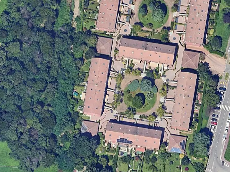Immagine 1 di Appartamento in vendita  in Piazza San Pietro a Solaro
