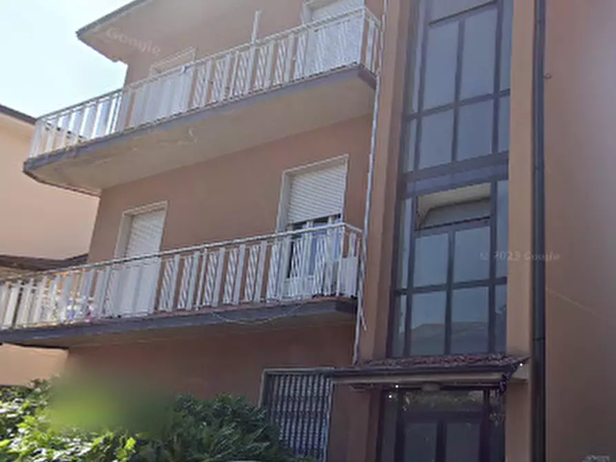 Immagine 4 di Appartamento in vendita  in Via Trento a Cologno Monzese
