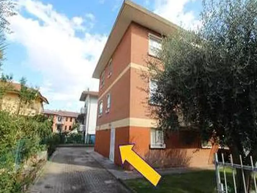 Immagine 1 di Magazzino in vendita  in Via G. Sozzi a San Mauro Pascoli
