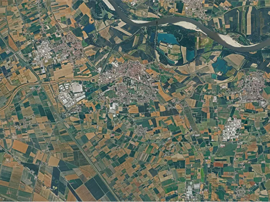 Immagine 13 di Appartamento in vendita  in Via Generale Carlo Alberto Dalla Chiesa a Guastalla