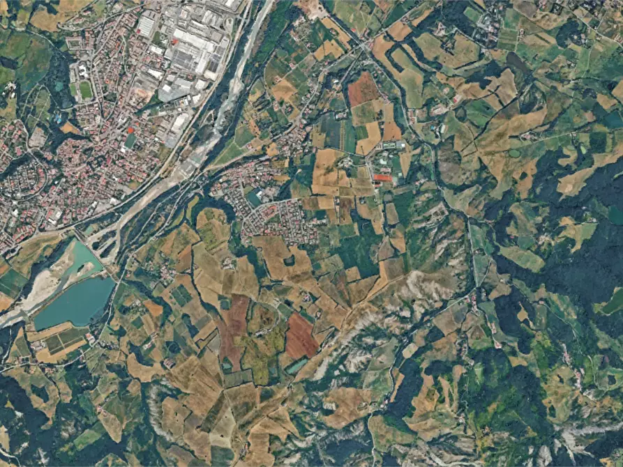 Immagine 7 di Terreno agricolo in vendita  in Via Stradone Secchia a Castellarano