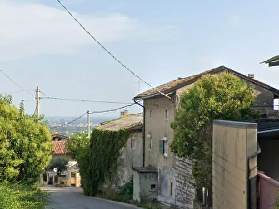 Immagine 11 di Casa bifamiliare in vendita  in Via Vallone a Caneva