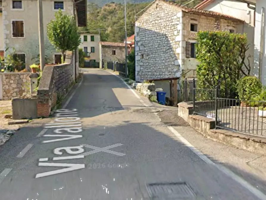 Immagine 13 di Casa bifamiliare in vendita  in Via Vallone a Caneva