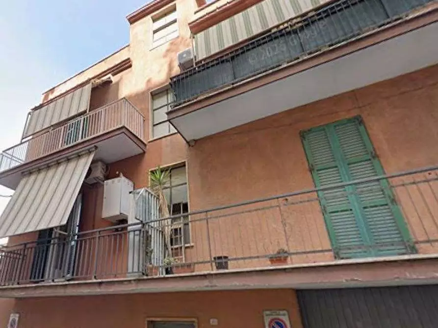 Immagine 4 di Appartamento in vendita  in Viale Trieste a Guidonia Montecelio