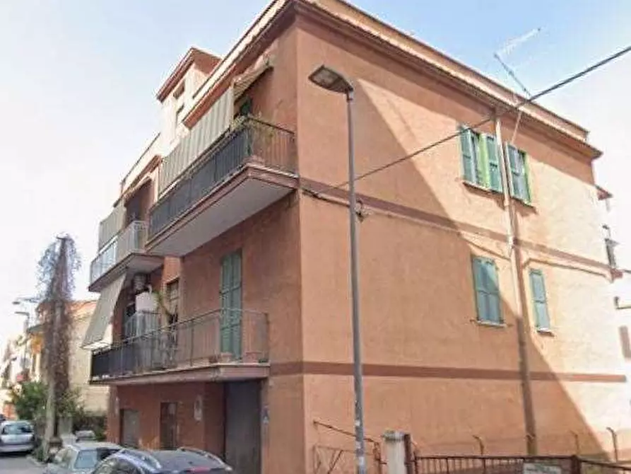 Immagine 8 di Appartamento in vendita  in Viale Trieste a Guidonia Montecelio