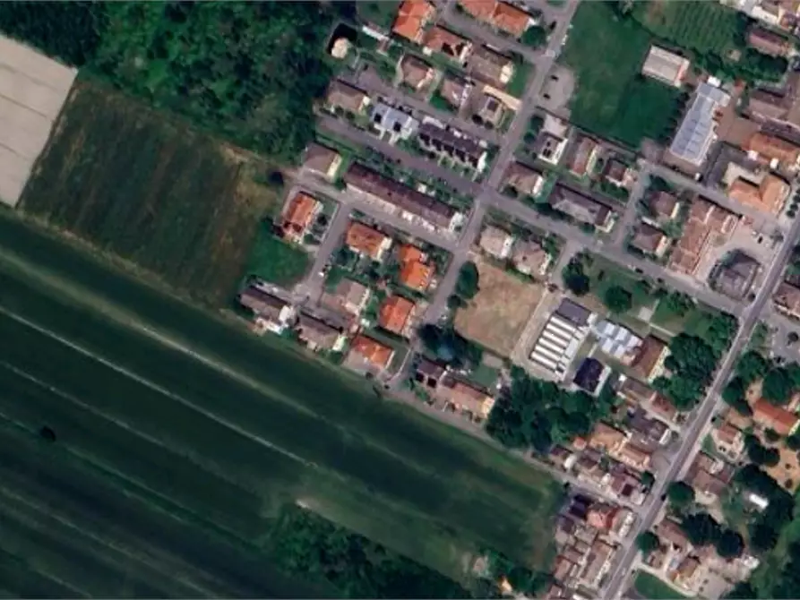 Immagine 9 di Terreno edificabile in vendita  in Via Panini a Cadelbosco Di Sopra