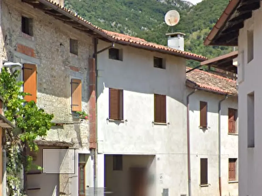 Immagine 8 di Appartamento in vendita  in Via Medaglia D'Oro Pietro Venuti a Maniago