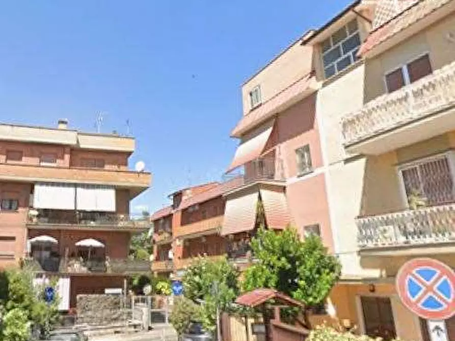 Immagine 5 di Appartamento in vendita  in Vicolo del Monte delle Capre a Roma