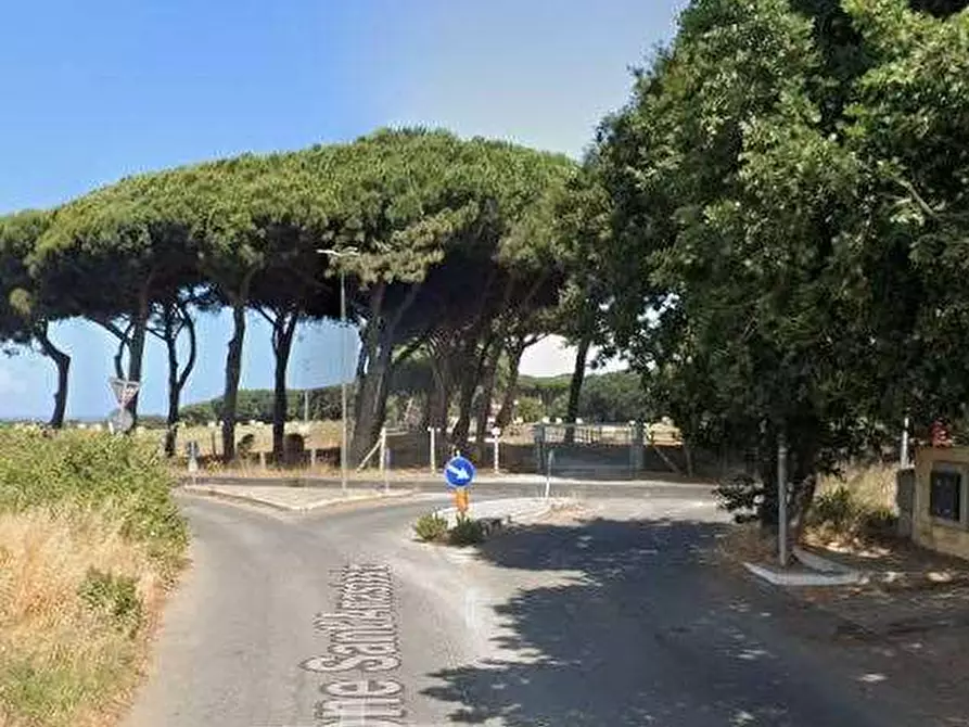 Immagine 2 di Appartamento in vendita  in Via Stradone San Anastasio a Anzio