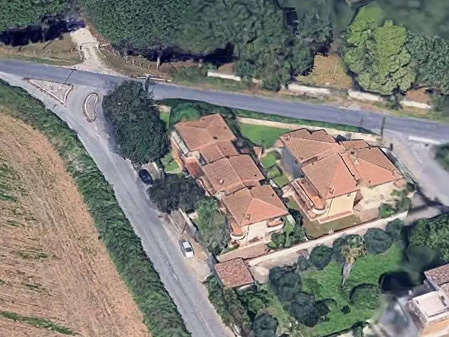 Immagine 7 di Appartamento in vendita  in Via Stradone San Anastasio a Anzio