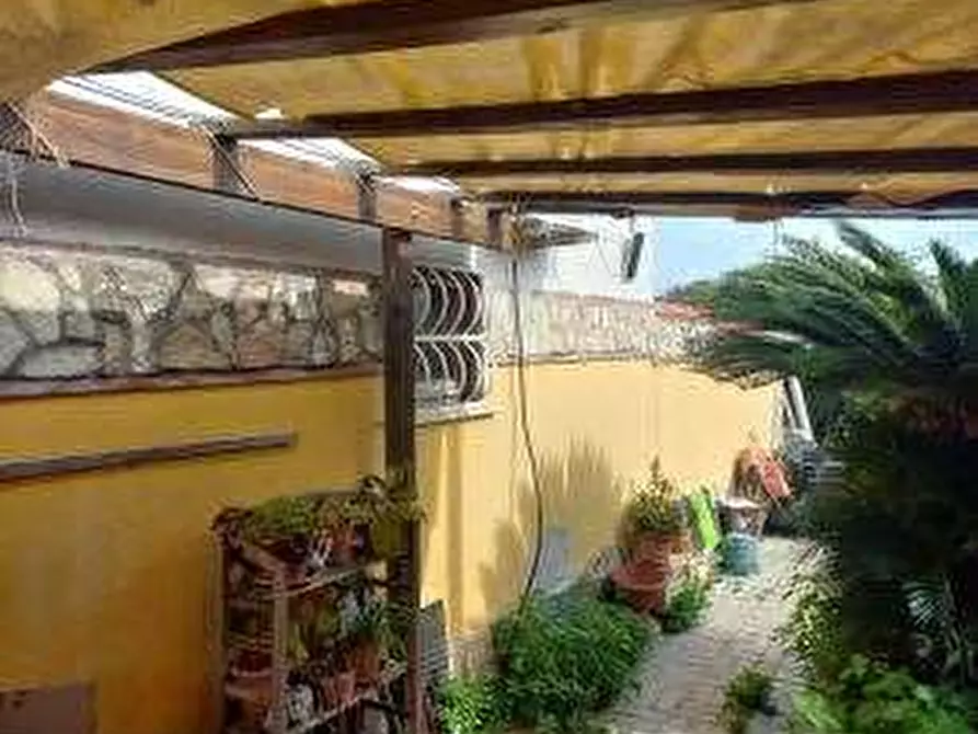 Immagine 3 di Appartamento in vendita  in Via Tirso a Pomezia