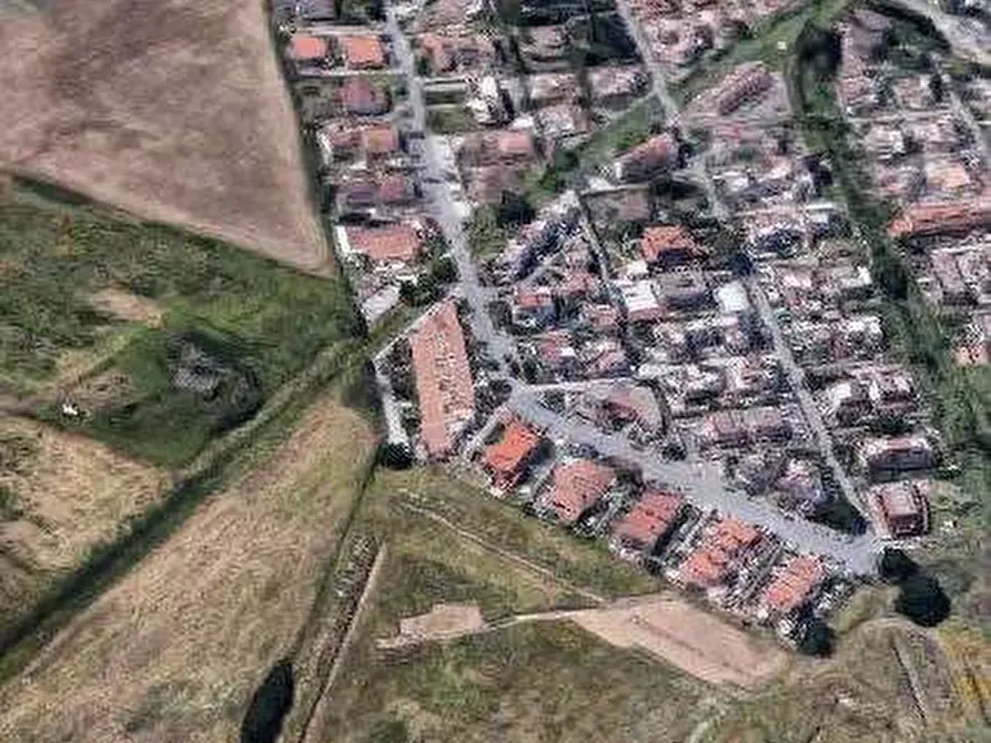 Immagine 16 di Appartamento in vendita  in Via Tirso a Pomezia