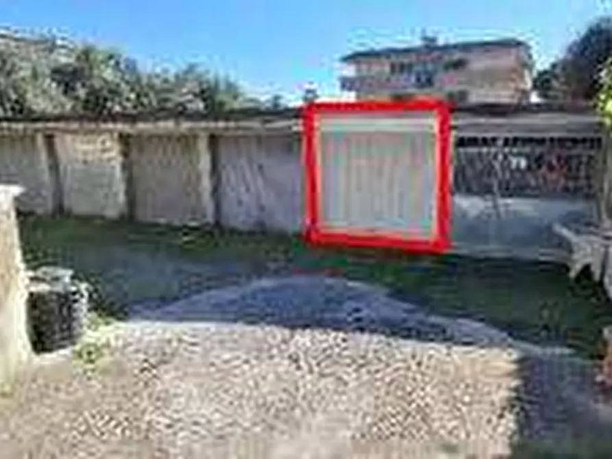 Immagine 3 di Appartamento in vendita  in Viale S. Lorenzo a Ardea