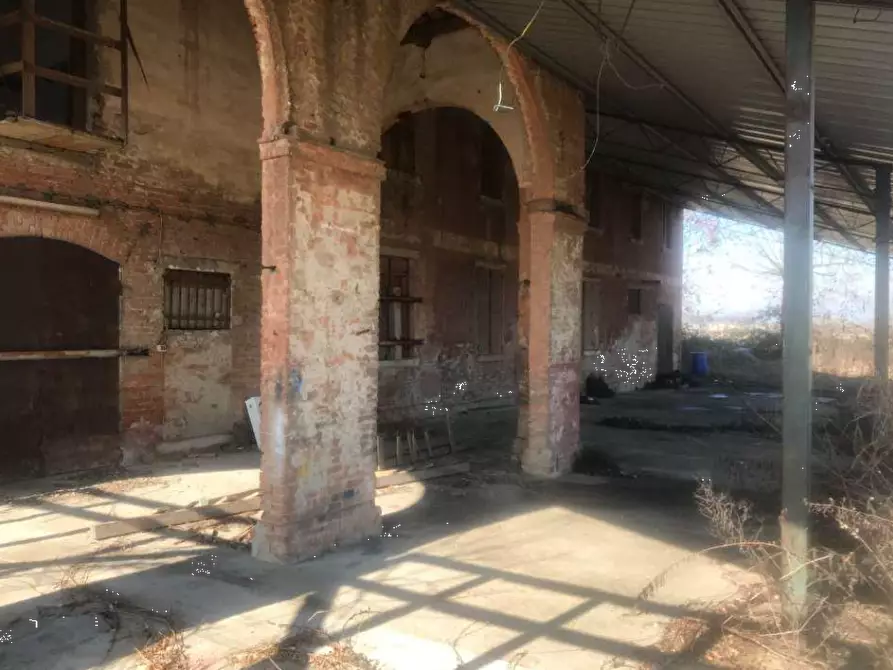 Immagine 3 di Rustico / casale in vendita  in Viale Don Luigi Sturzo a Marcon