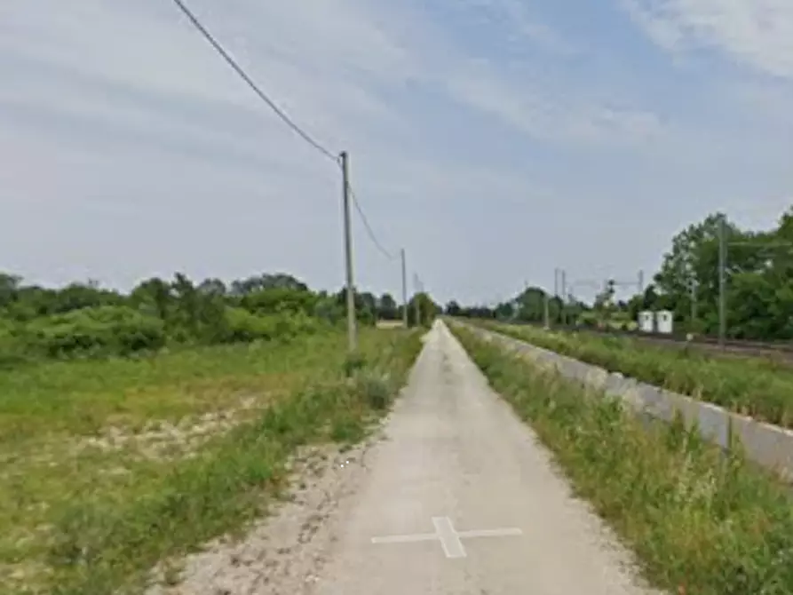 Immagine 8 di Rustico / casale in vendita  in Viale Don Luigi Sturzo a Marcon