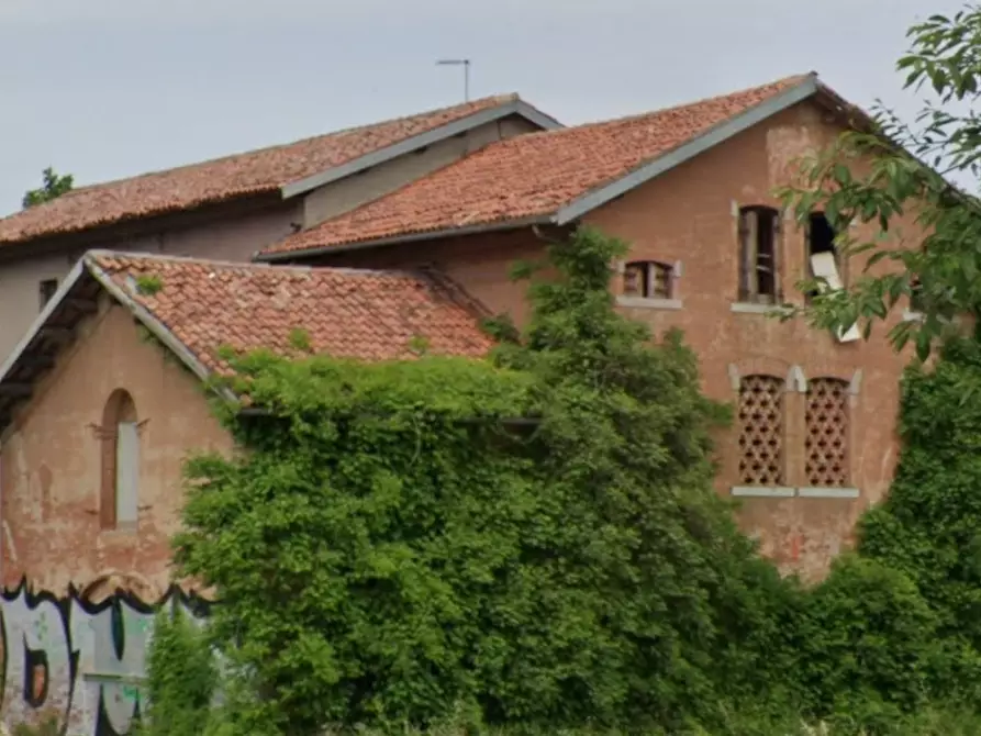 Immagine 12 di Rustico / casale in vendita  in Viale Don Luigi Sturzo a Marcon