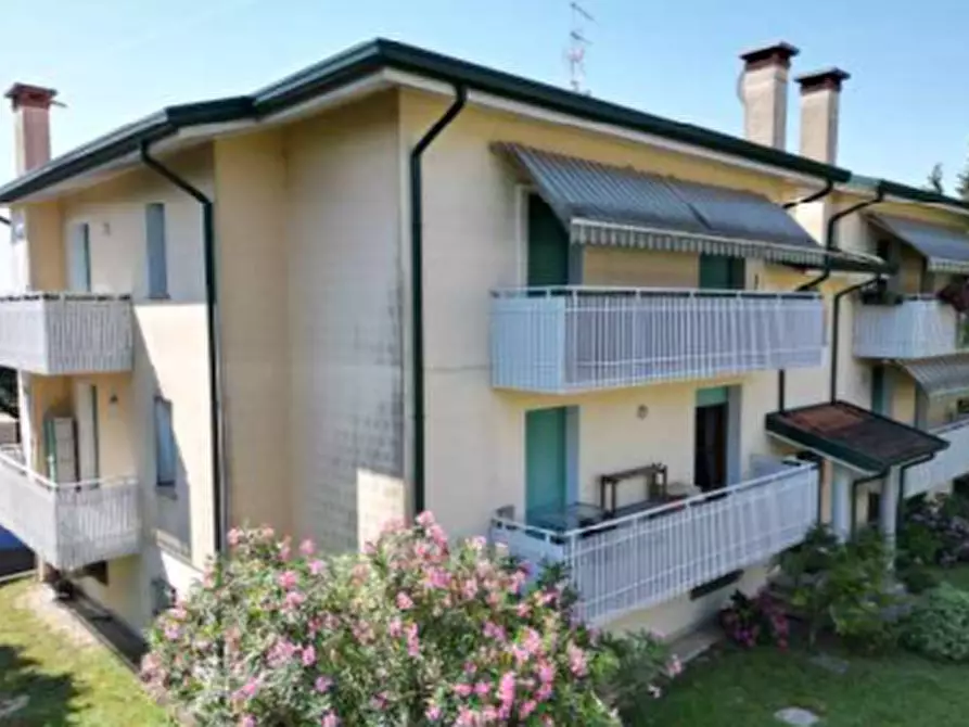 Immagine 3 di Appartamento in vendita  in Via Quattro Novembre a Pramaggiore