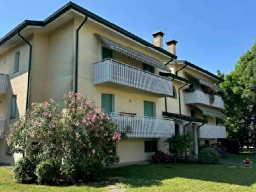 Immagine 6 di Appartamento in vendita  in Via Quattro Novembre a Pramaggiore
