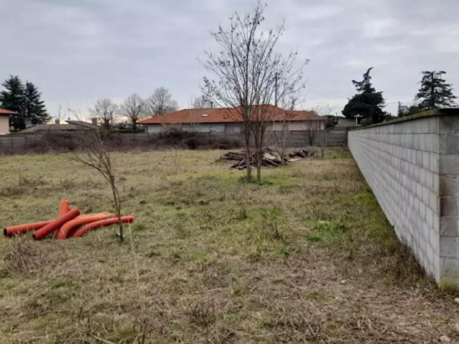 Immagine 2 di Terreno agricolo in vendita  in Via Vesuvio  a Busto Garolfo