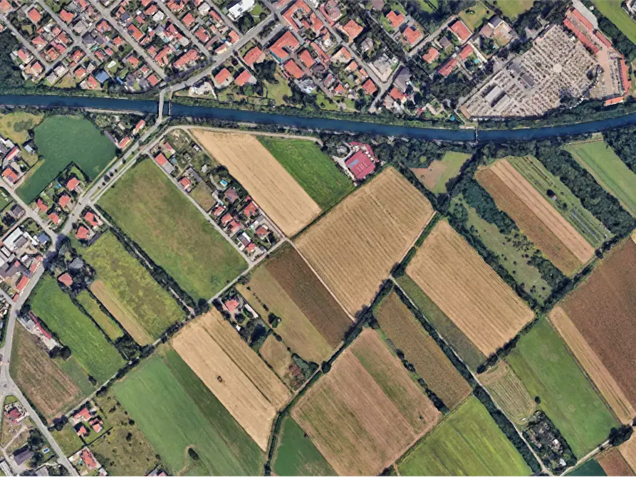 Immagine 8 di Terreno agricolo in vendita  in Via Vesuvio  a Busto Garolfo