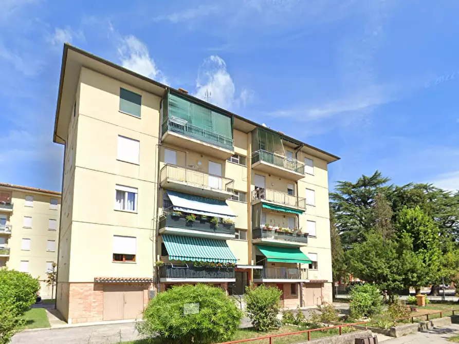 Immagine 5 di Appartamento in vendita  in Via Angelo Ronchese a Treviso