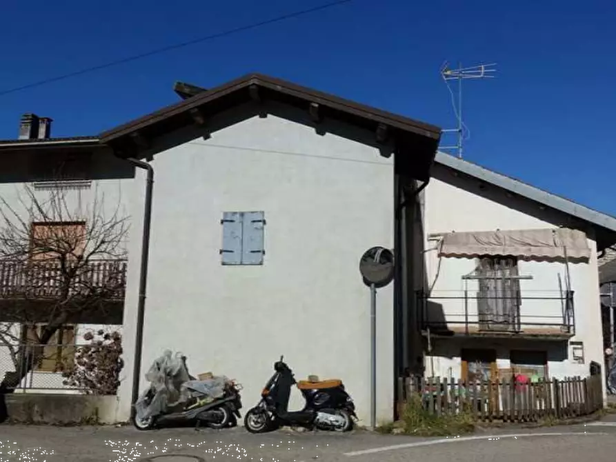 Immagine 2 di Porzione di casa in vendita  in Via Giuseppe Garibaldi a Seren Del Grappa