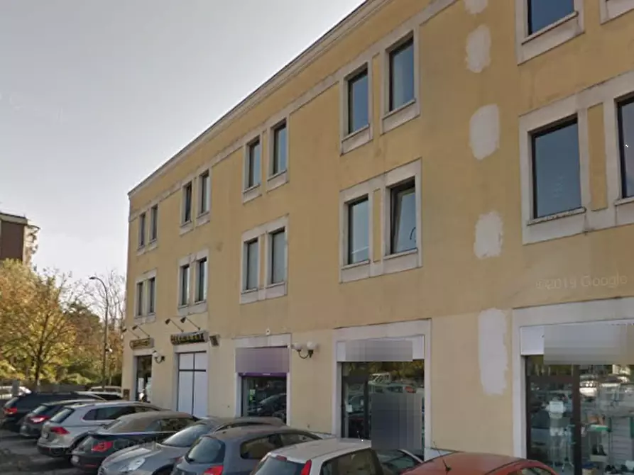 Immagine 3 di Negozio in vendita  in Via San Bartolomeo a Brescia