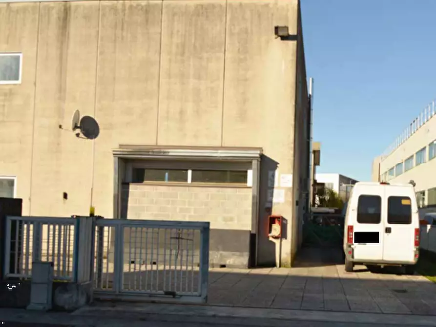 Immagine 8 di Capannone industriale in vendita  in Via Gentilin a Carbonera