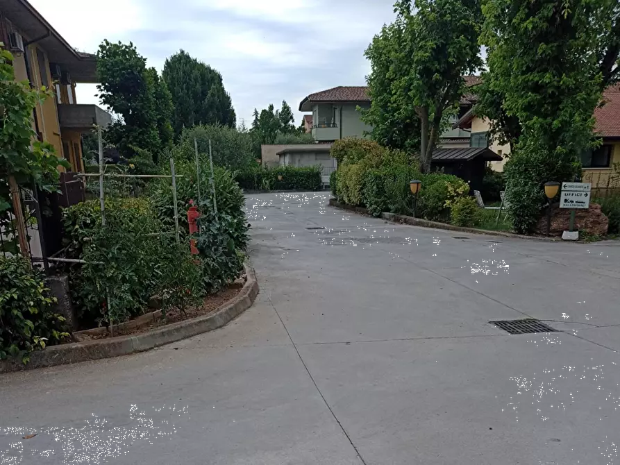 Immagine 4 di Laboratorio in vendita  in via F.lli Cairoli a Calcinato
