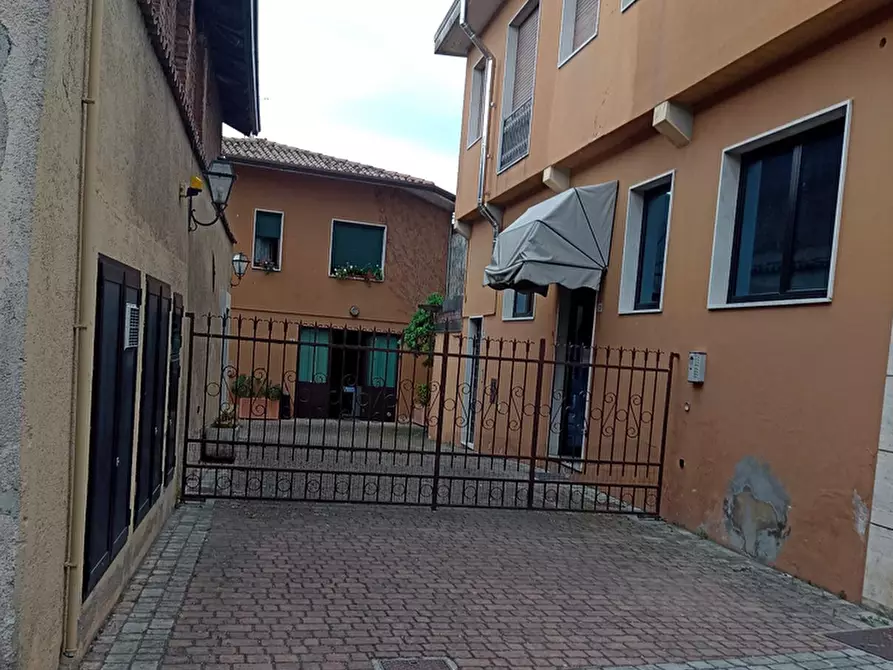 Immagine 5 di Laboratorio in vendita  in via F.lli Cairoli a Calcinato