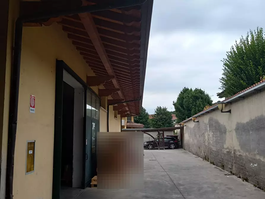 Immagine 6 di Laboratorio in vendita  in via F.lli Cairoli a Calcinato
