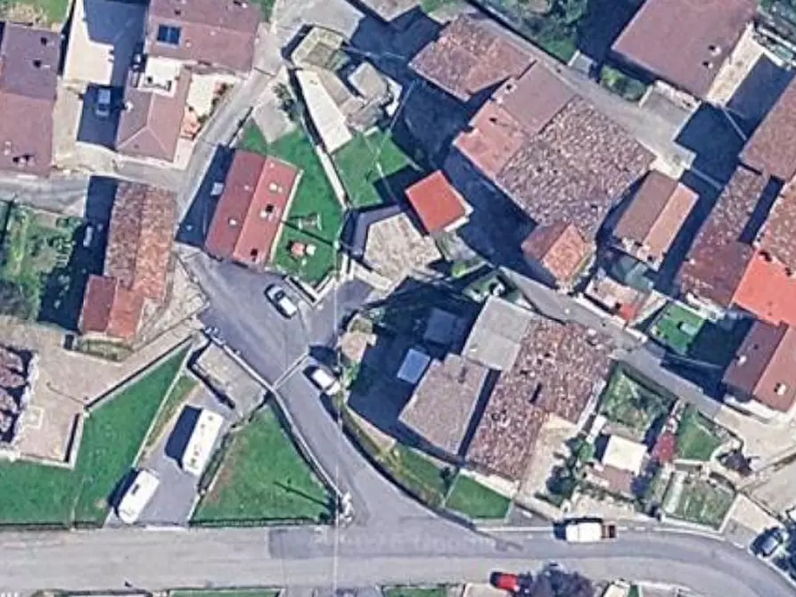 Immagine 10 di Appartamento in vendita  in Via Roncaglia Entro a San Giovanni Bianco