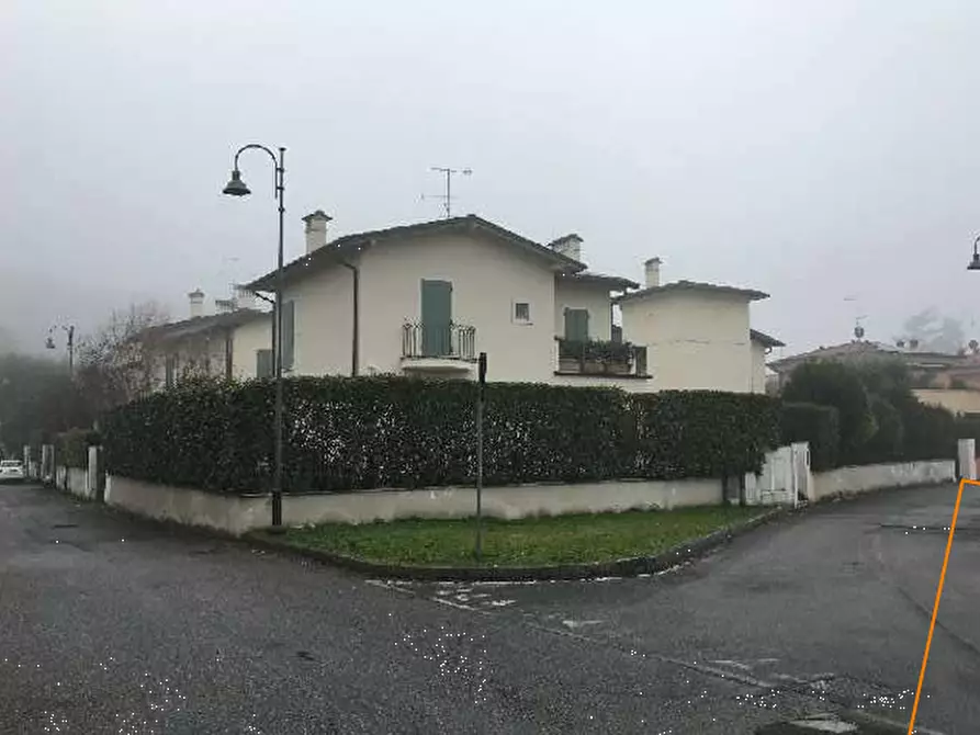 Immagine 3 di Porzione di casa in vendita  in Via Benedusi a Botticino