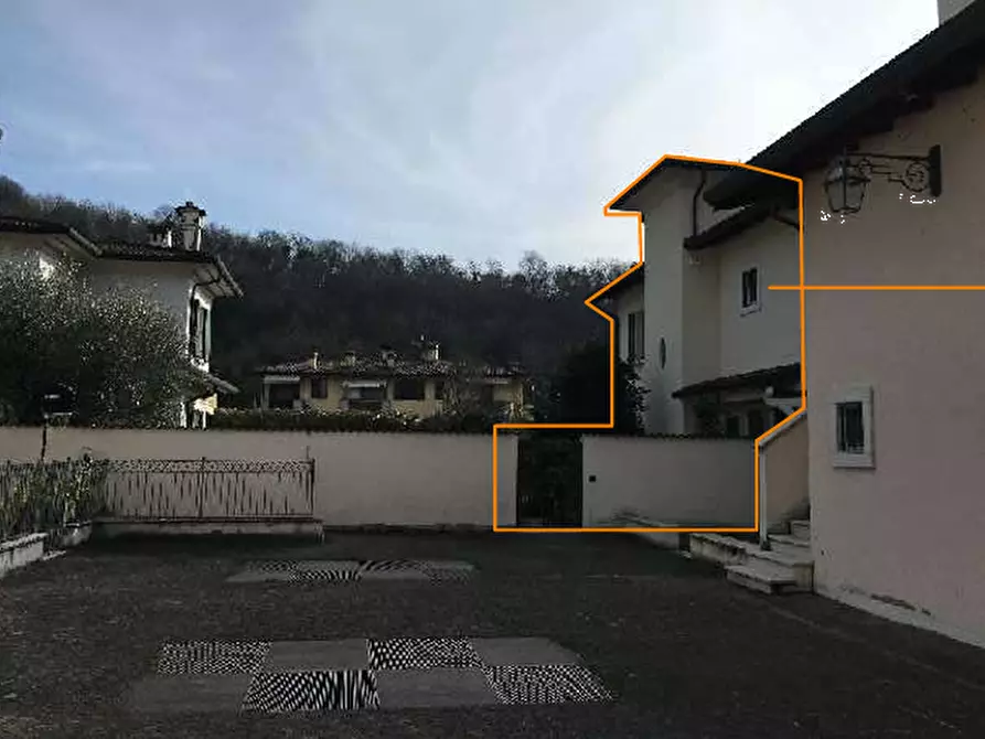 Immagine 11 di Porzione di casa in vendita  in Via Benedusi a Botticino