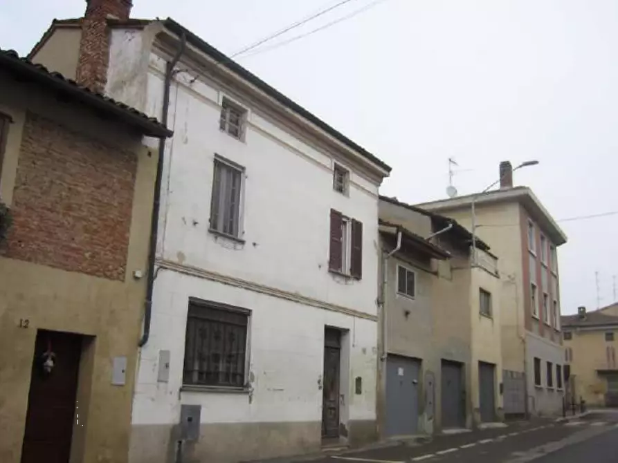 Immagine 2 di Casa indipendente in vendita  in Via Po a Breme